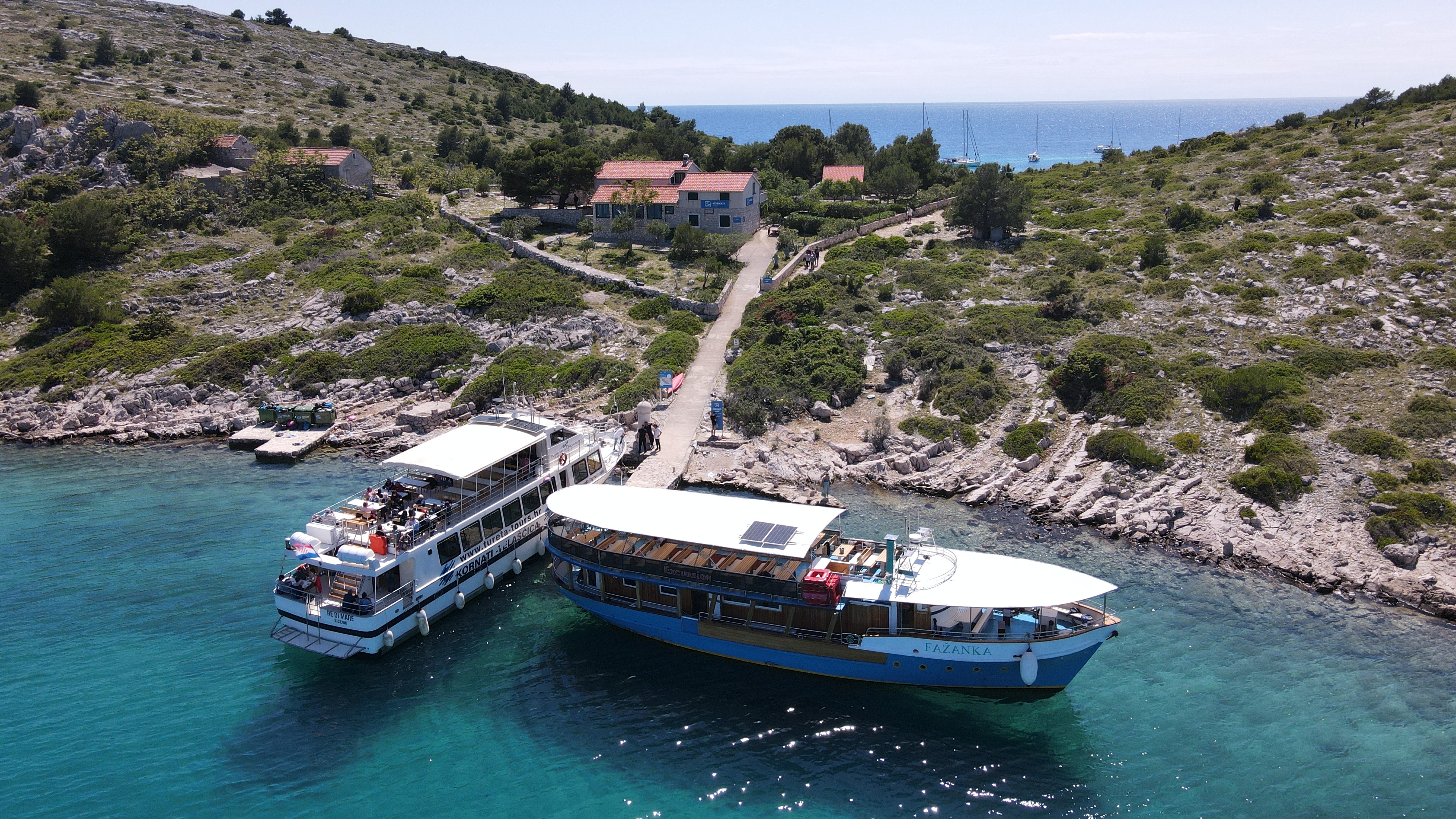 One-day boat excursion to Telašćica Nature Park (salt lake) and Levrnaka island (NP Kornati)