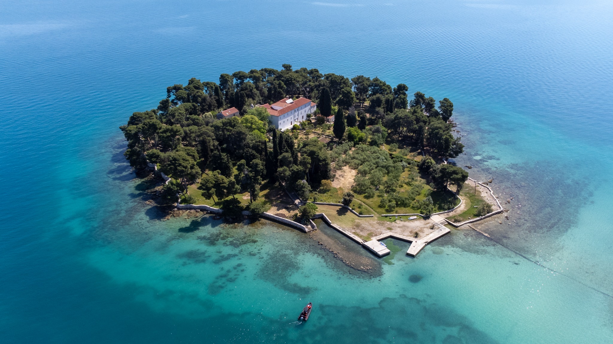Speedboat tour- wycieczka łodzią motorową na wyspę Ugljan i Ošljak